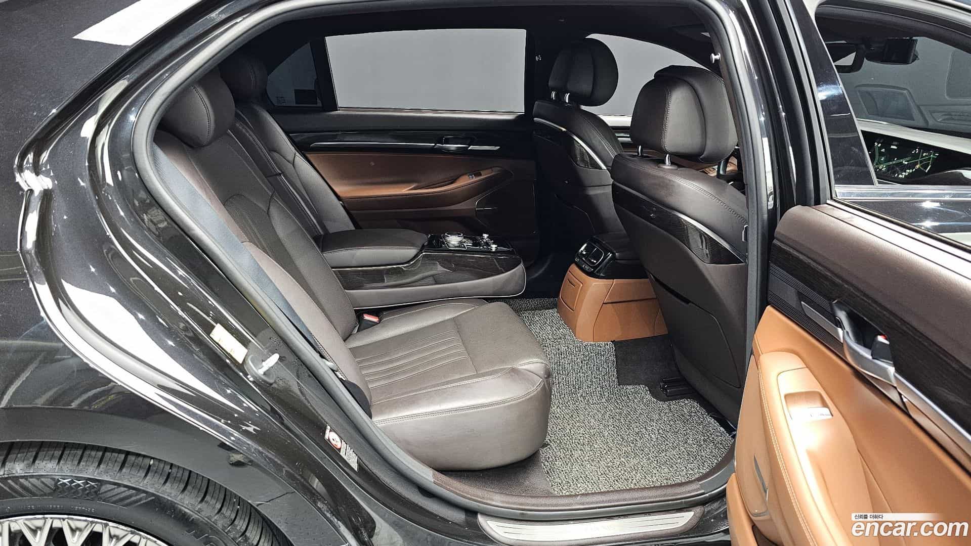 G90 Genesis 2019.0-OPTION-016