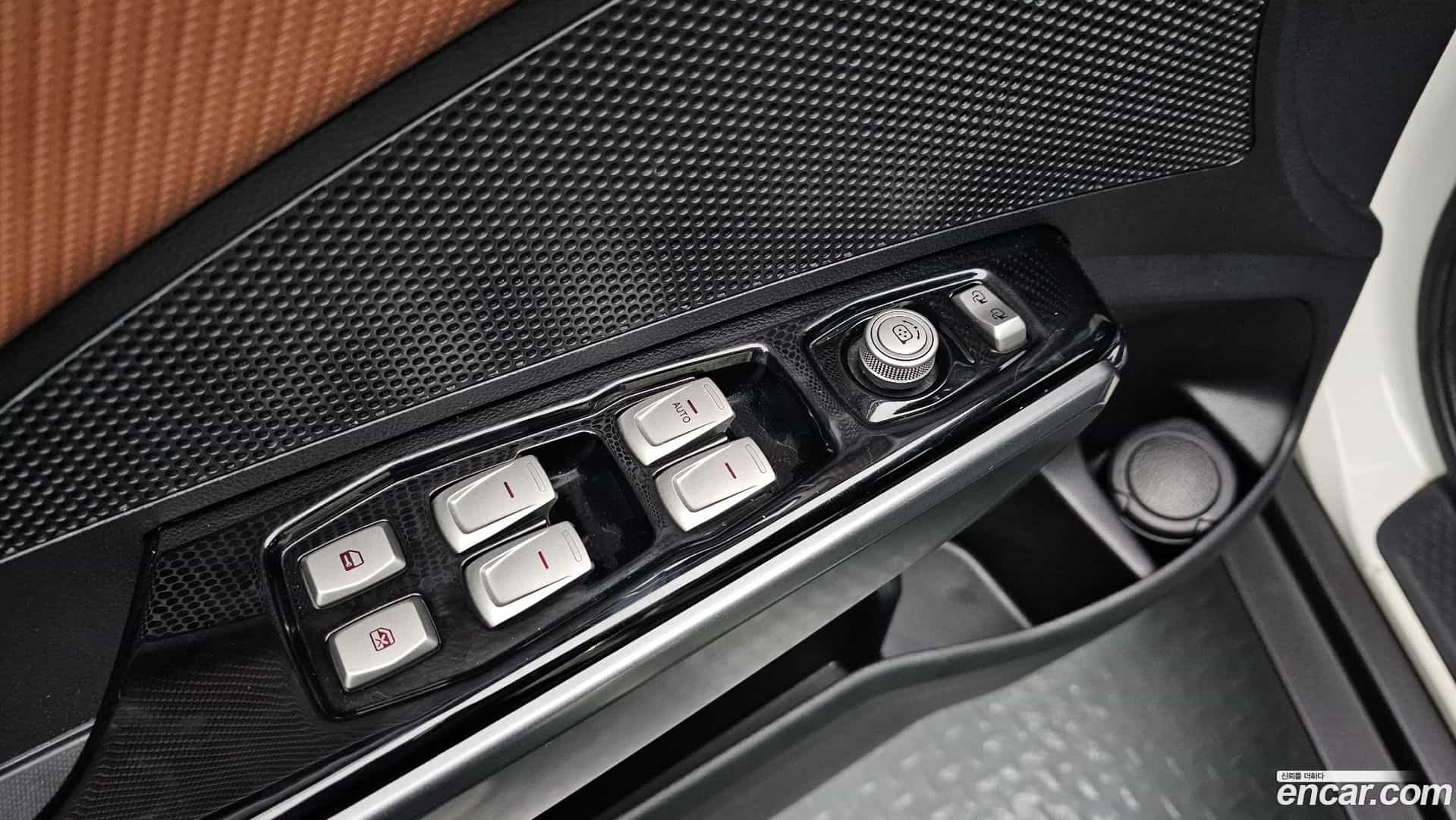 TIBOLI KG_Mobility_Ssangyong 2017.11-OPTION-017