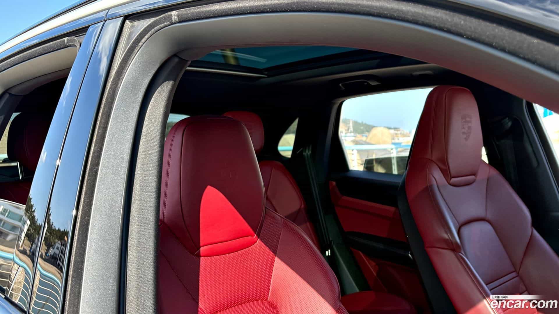 Cayenne Porsche 2019.2-OPTION-017