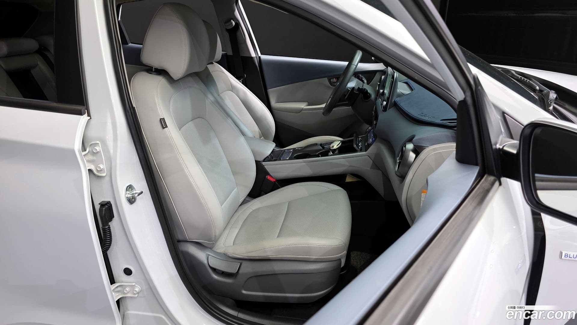 Main__Slider__Photo:Kona Hyundai 2019.7-11