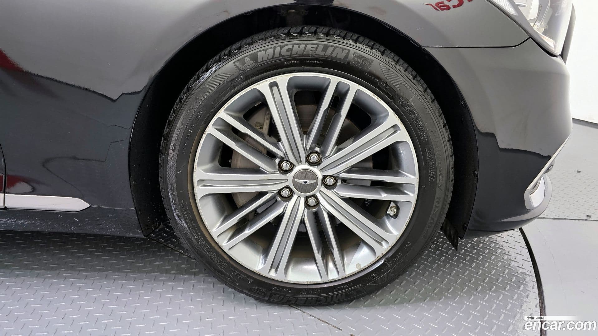 Main__Slider__Photo:G80 Genesis 2017.2-4