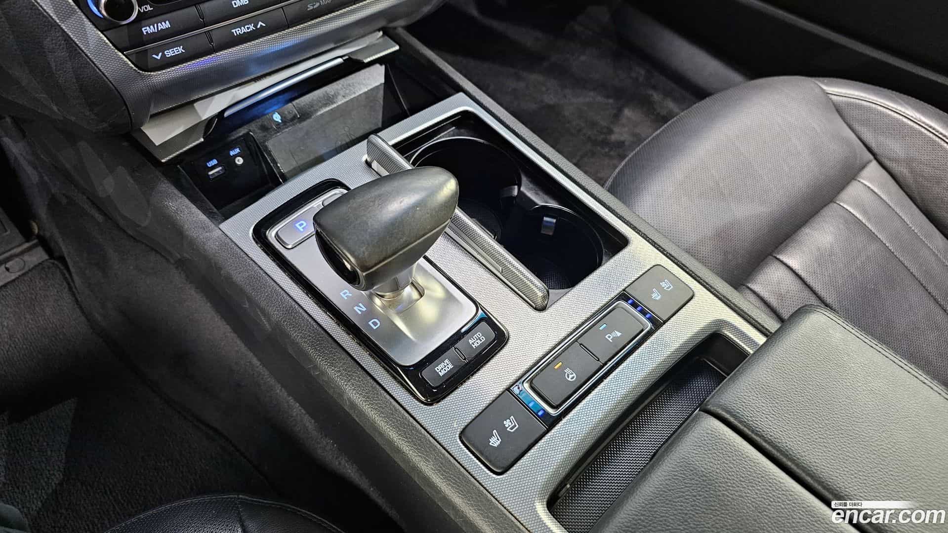 G80 Genesis 2017.2-INNER-9