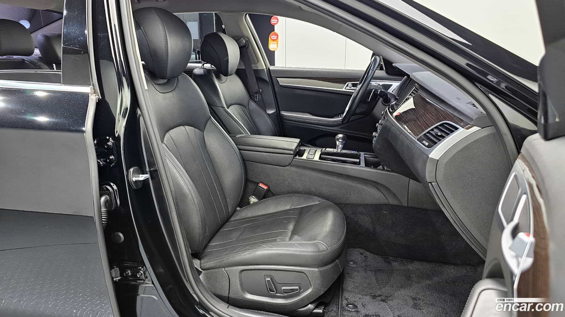 G80 Genesis 2017.2-INNER-10