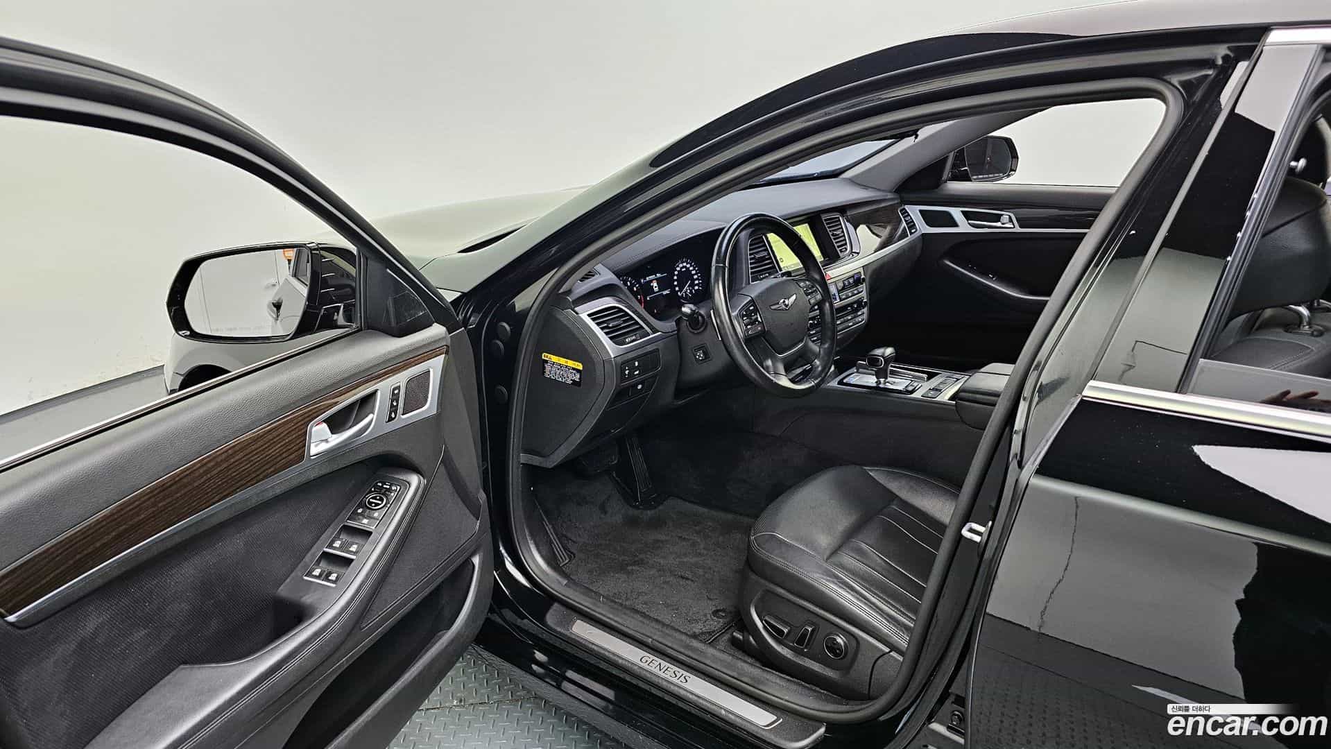 G80 Genesis 2017.2-OPTION-15