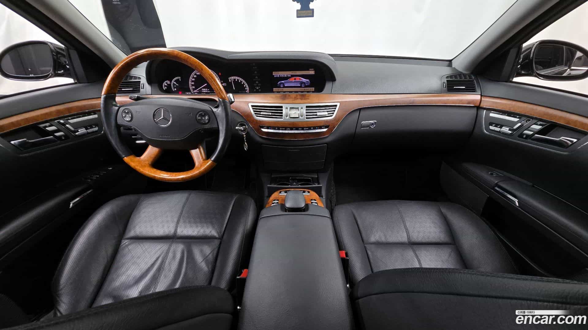 S-Class Mercedes-Benz 2005.11-INNER-007