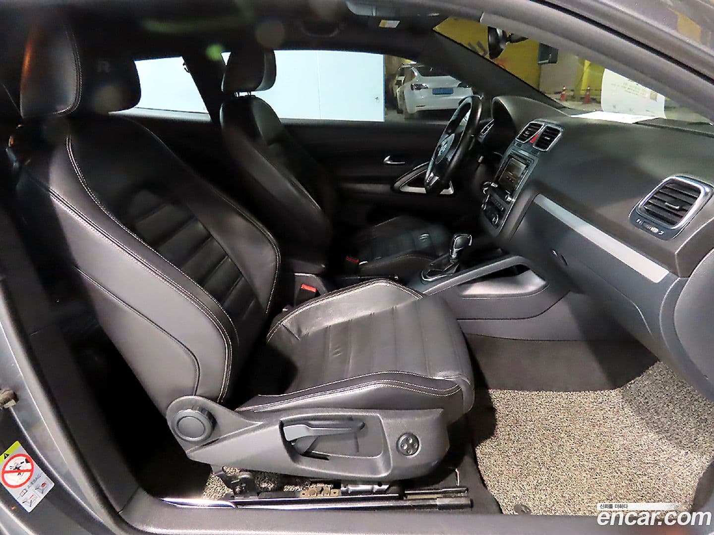 Main__Slider__Photo:Scirocco Volkswagen 2012.10-7