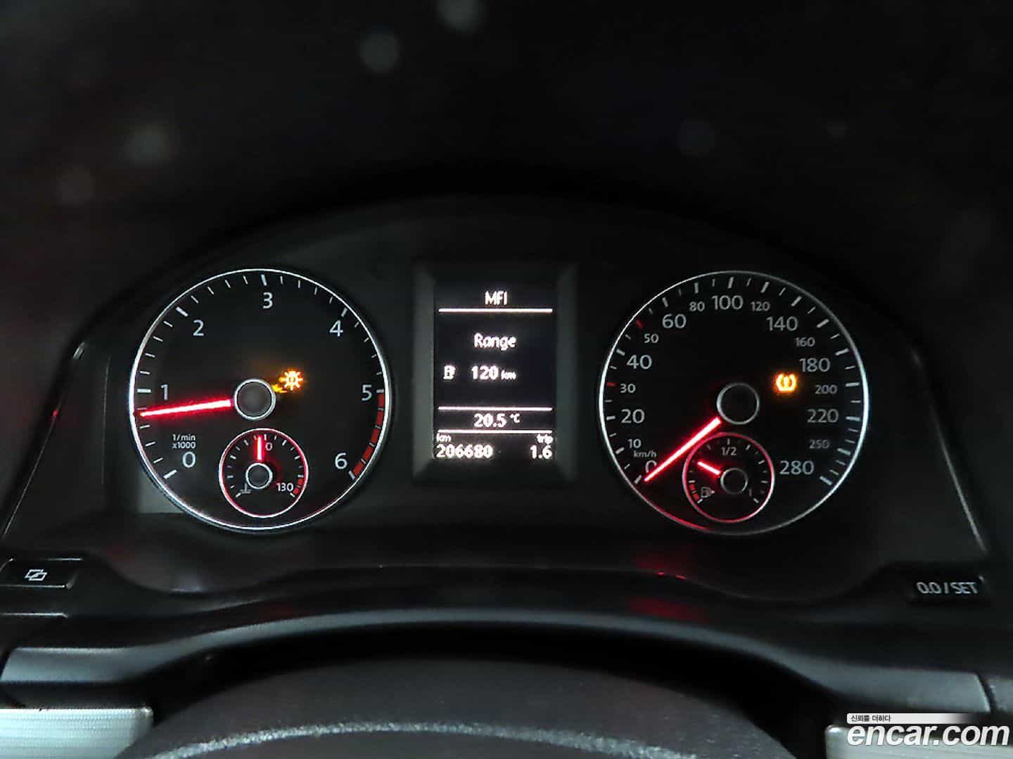 Scirocco Volkswagen 2012.10-INNER-009