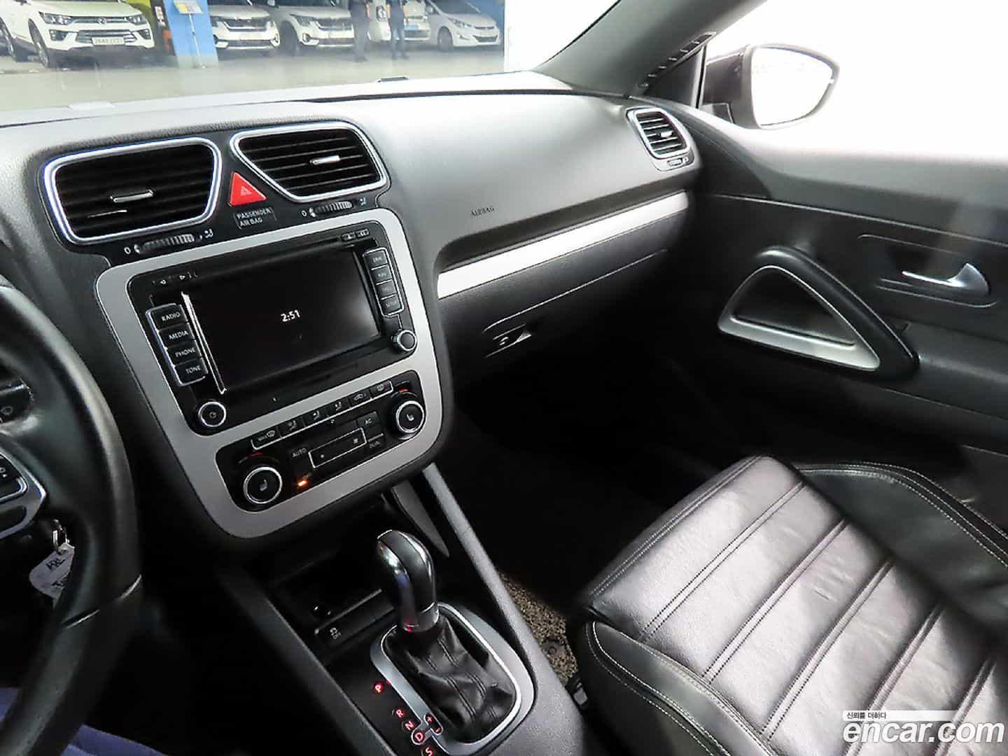Scirocco Volkswagen 2012.10-OPTION-015