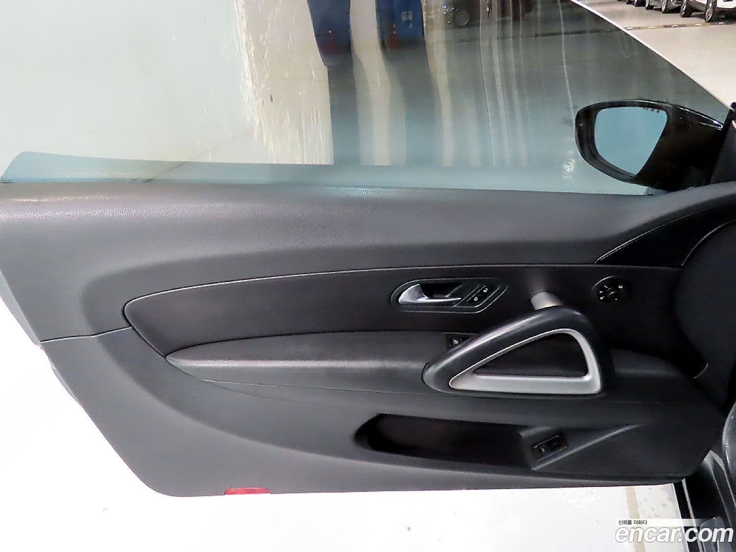 Main__Slider__Photo:Scirocco Volkswagen 2012.10-13