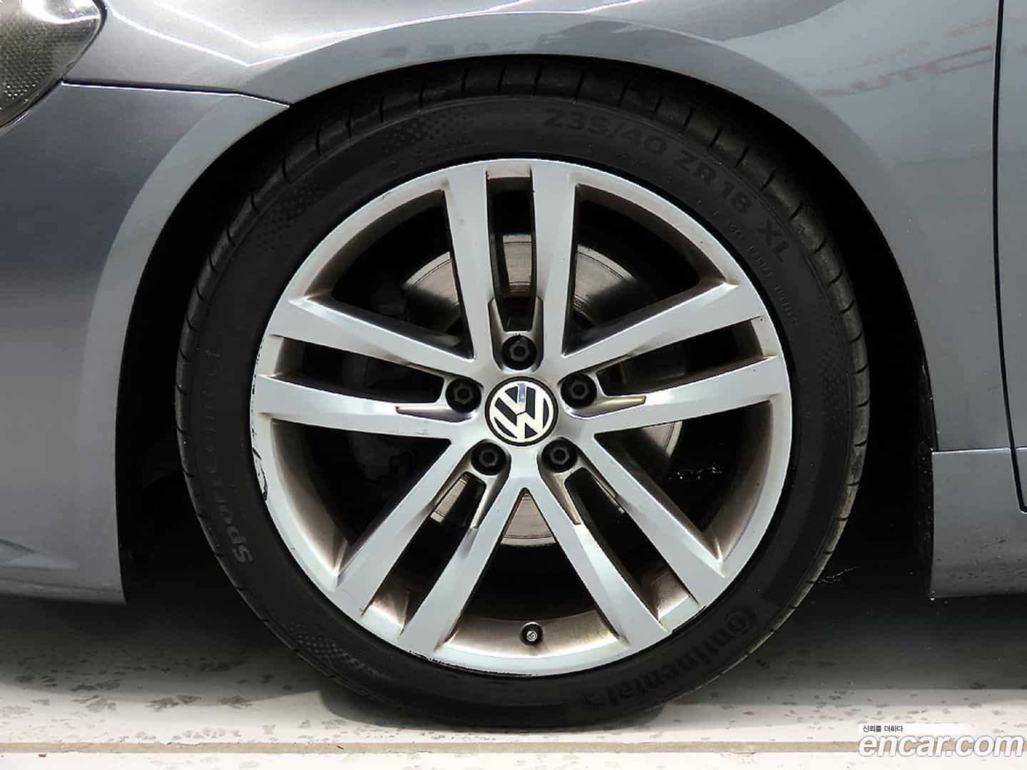 Scirocco Volkswagen 2012.10-OPTION-024