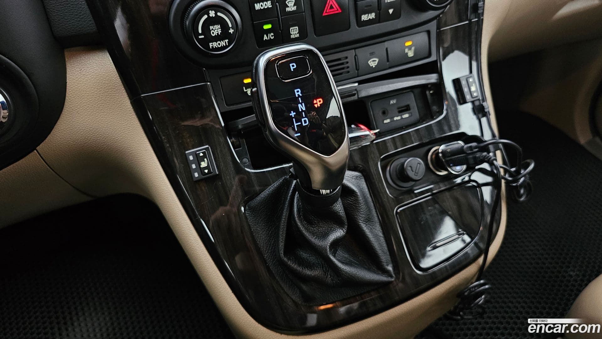 Main__Slider__Photo:Canival Kia 2011.6-8