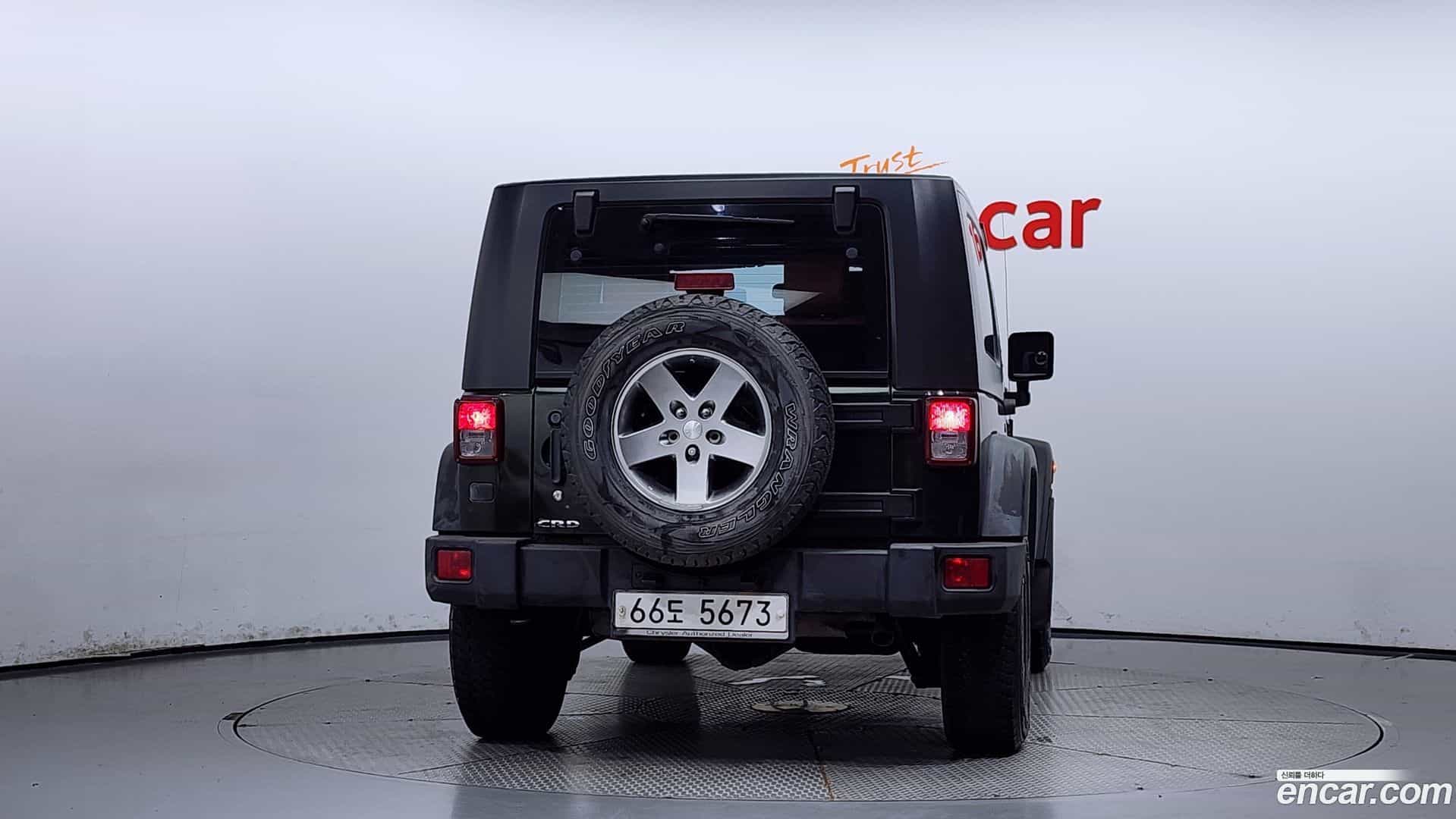 Wrangler Jeep 2010.1-OUTER-004