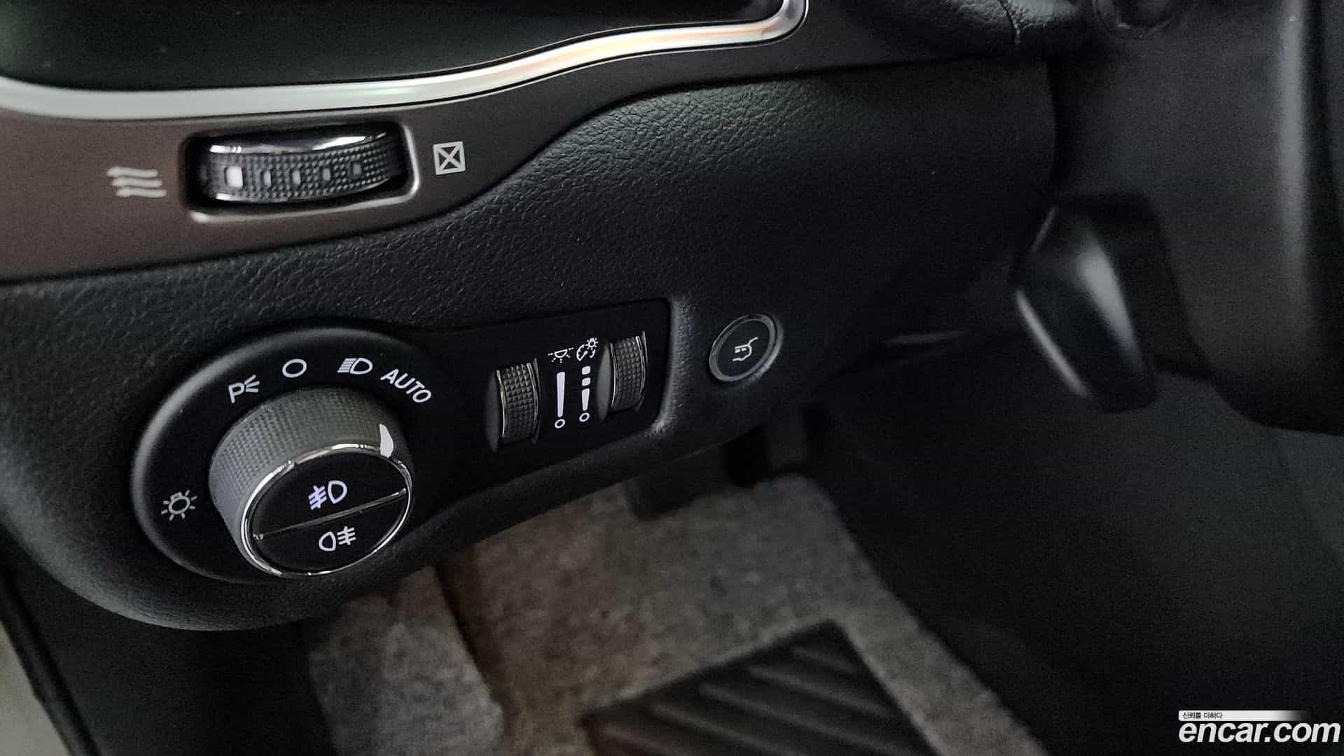 Cherokee Jeep 2018.10-OPTION-018