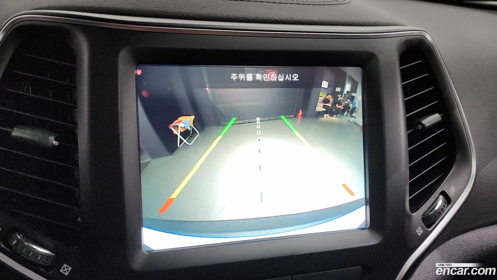 Cherokee Jeep 2018.10-OPTION-020