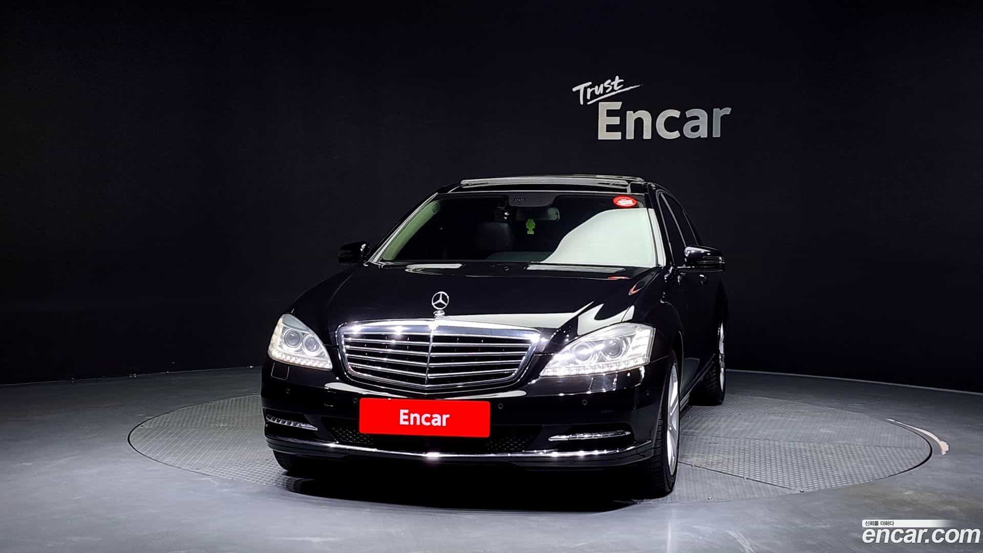 S-Class Mercedes-Benz 2011.4-OUTER-003