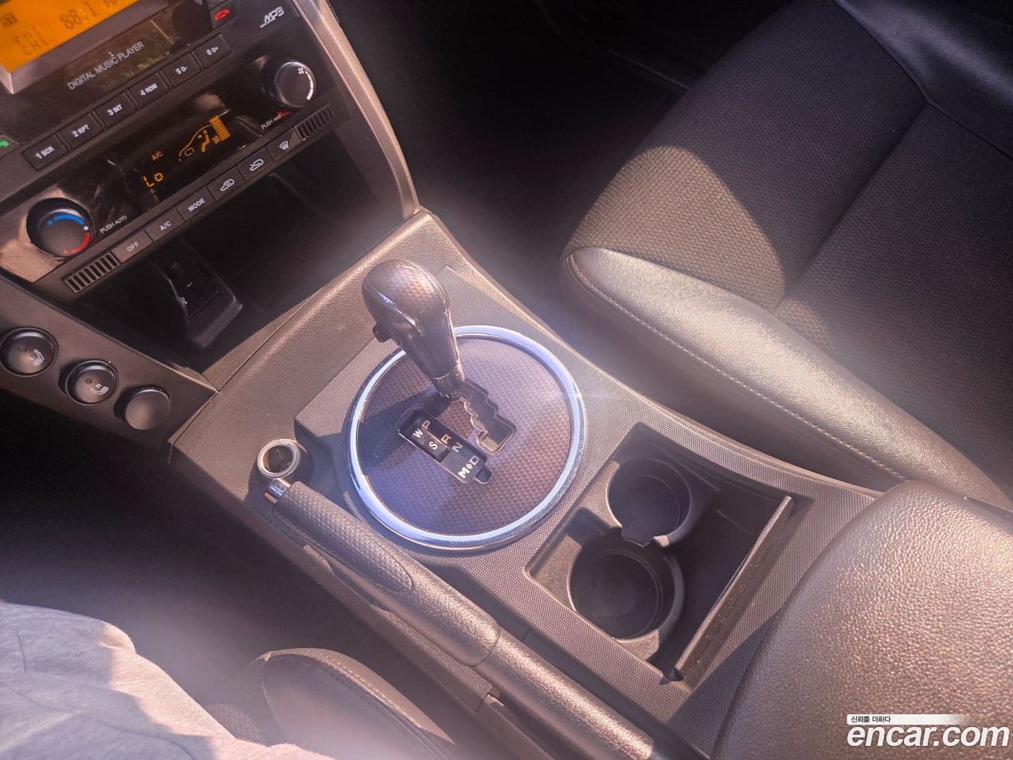 Main__Slider__Photo:KORANDO KG_Mobility_Ssangyong 2013.0-8