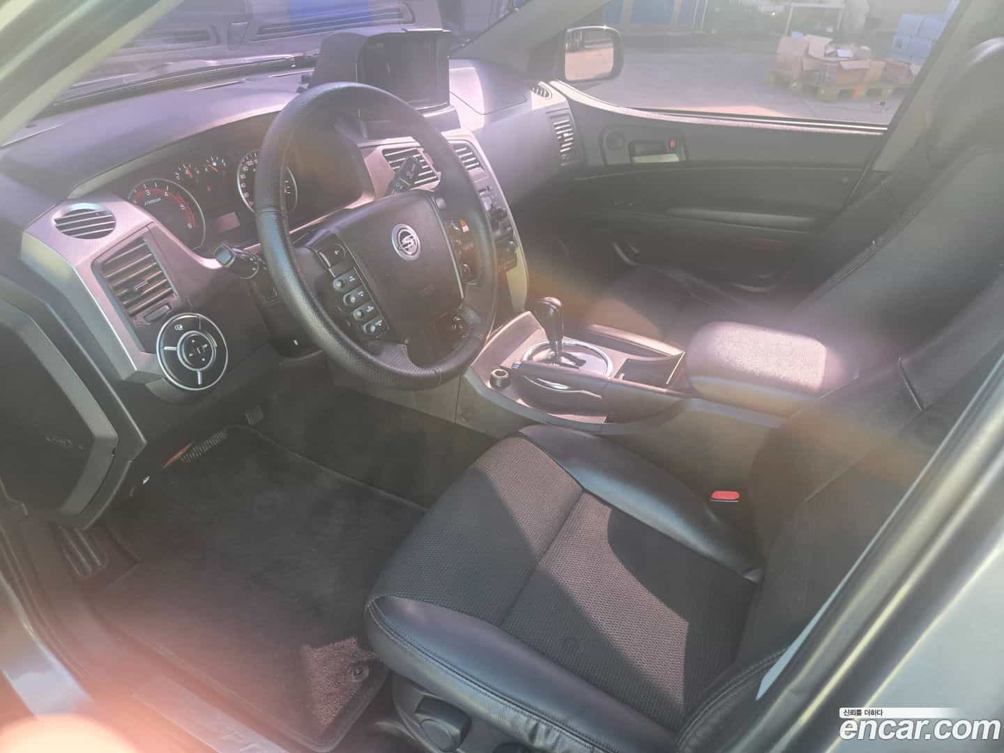 KORANDO KG_Mobility_Ssangyong 2013.0-INNER-010