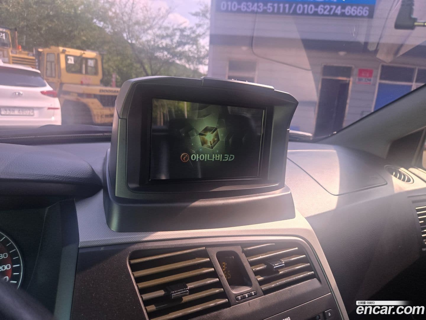 Main__Slider__Photo:KORANDO KG_Mobility_Ssangyong 2013.0-13