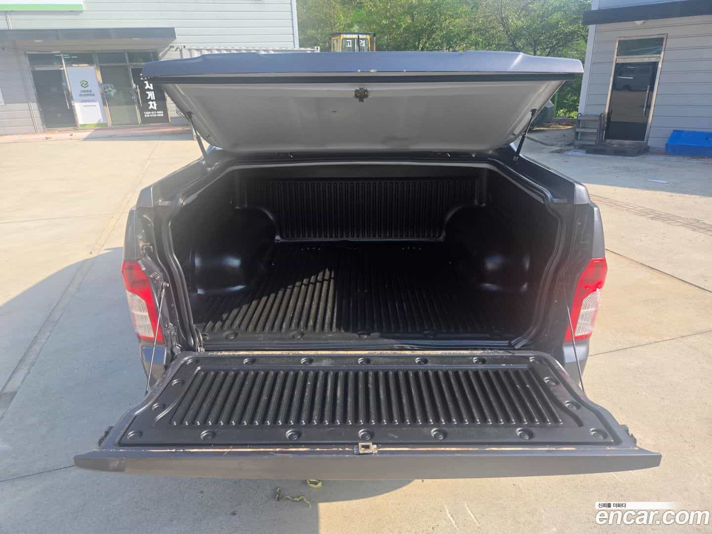 KORANDO KG_Mobility_Ssangyong 2013.0-OPTION-023