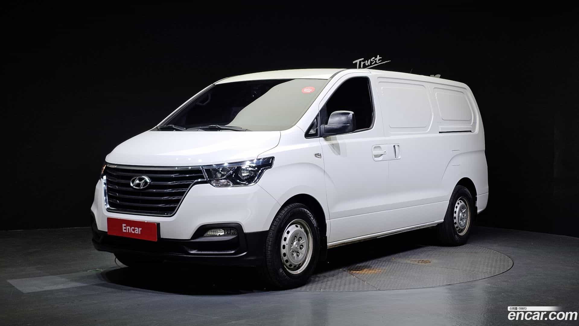 Starex Hyundai 2019.4-OUTER-001