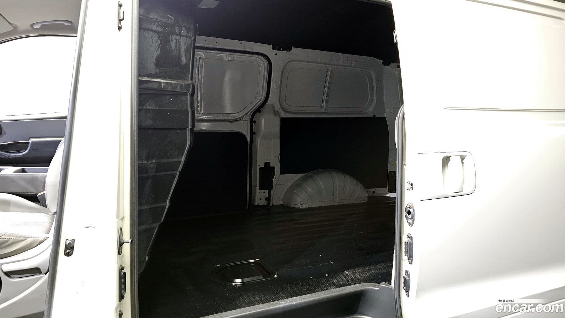 Main__Slider__Photo:Starex Hyundai 2019.4-11