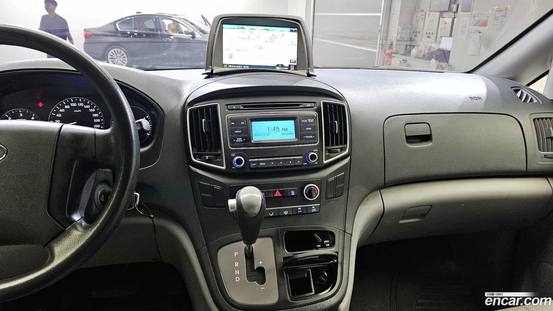 Starex Hyundai 2019.4-OPTION-023