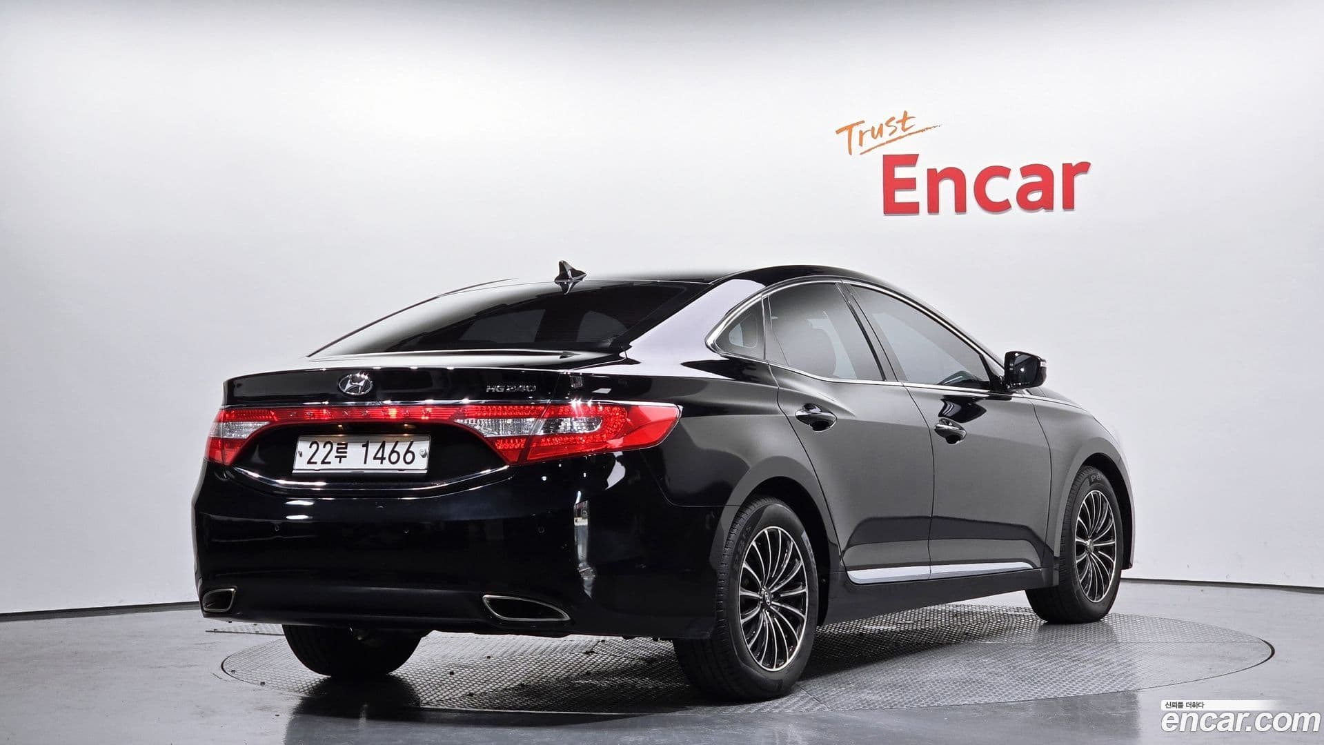 Main__Slider__Photo:Grandeur Hyundai 2014.3-1