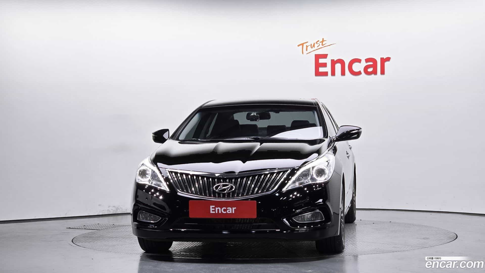 Grandeur Hyundai 2014.3-OUTER-003