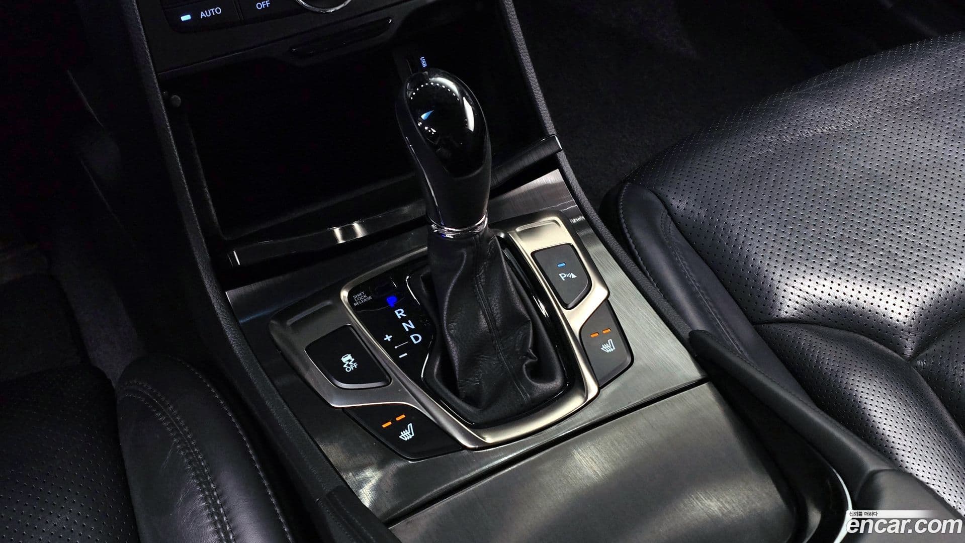 Main__Slider__Photo:Grandeur Hyundai 2014.3-8