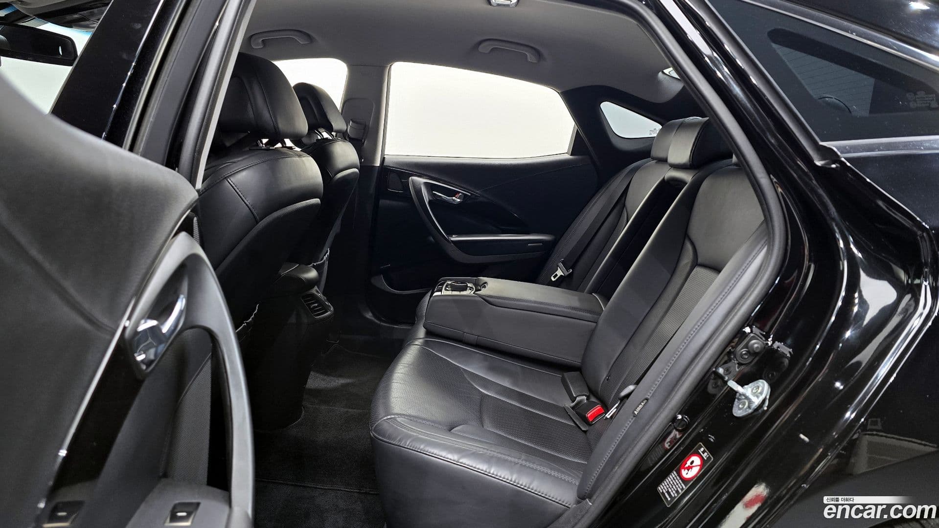 Main__Slider__Photo:Grandeur Hyundai 2014.3-11