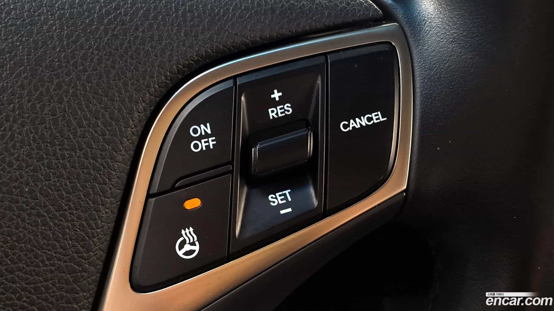 Grandeur Hyundai 2014.3-OPTION-019