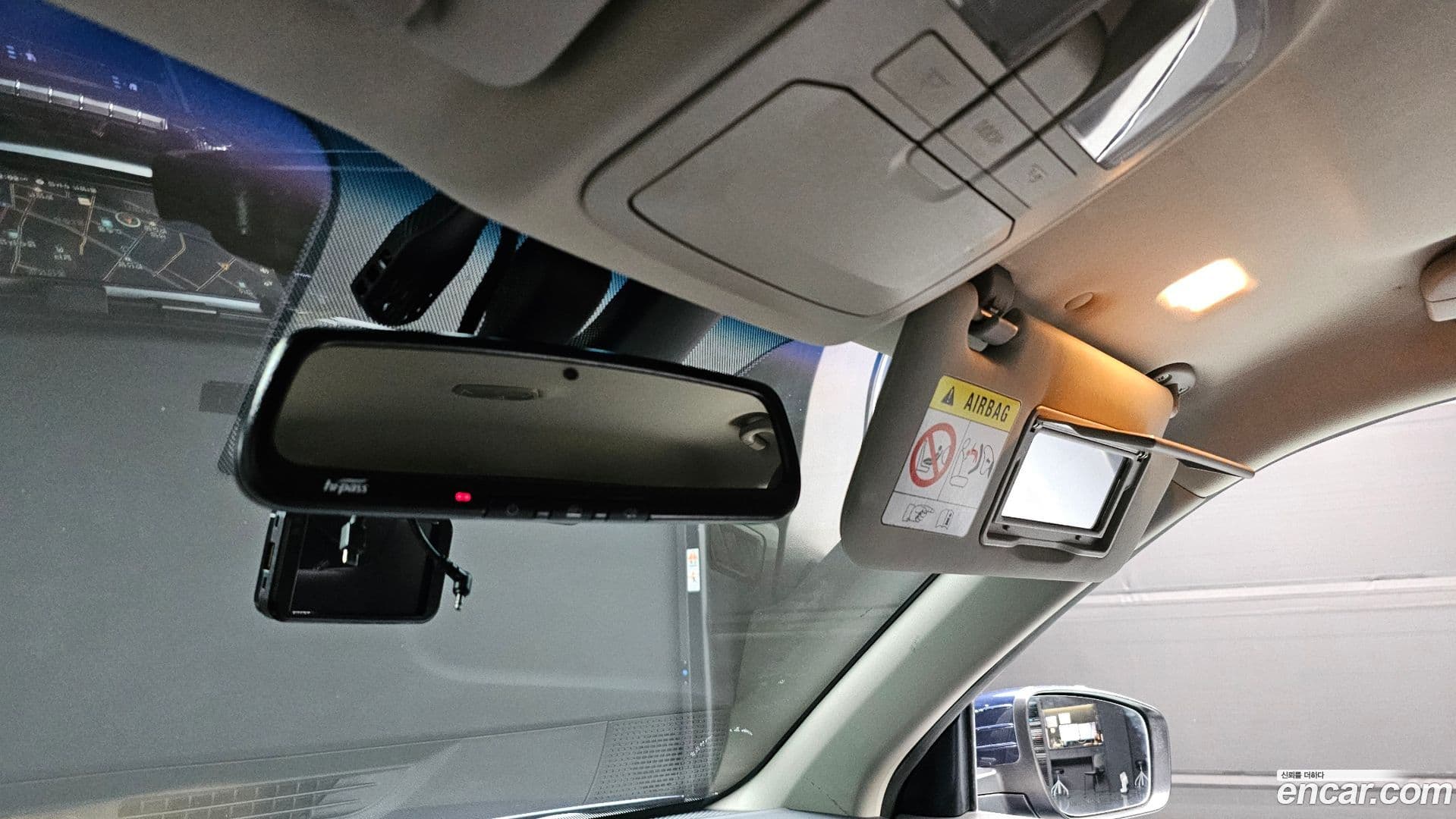 Main__Slider__Photo:KORANDO KG_Mobility_Ssangyong 2020.6-17