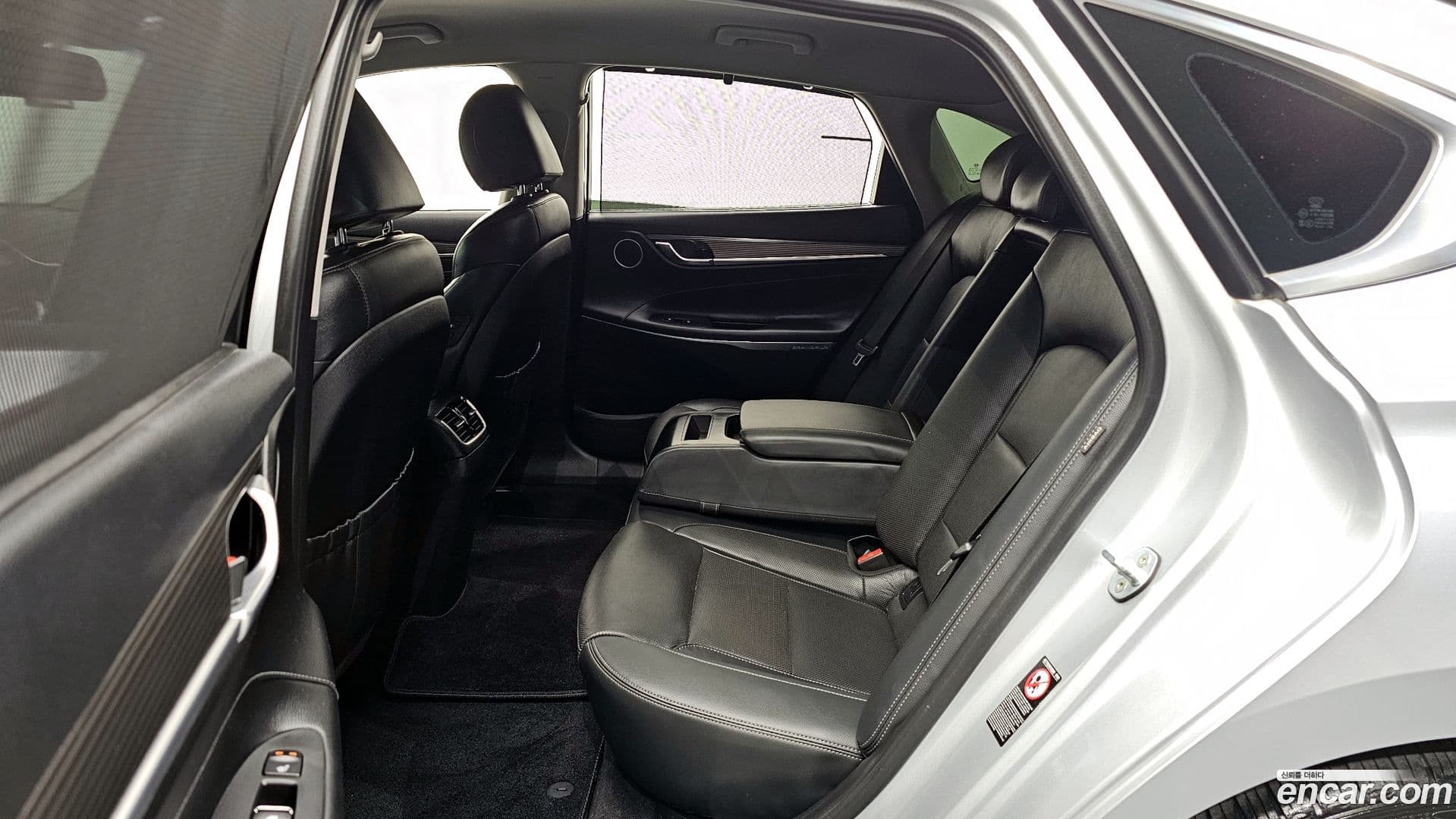 Main__Slider__Photo:Grandeur Hyundai 2018.7-11