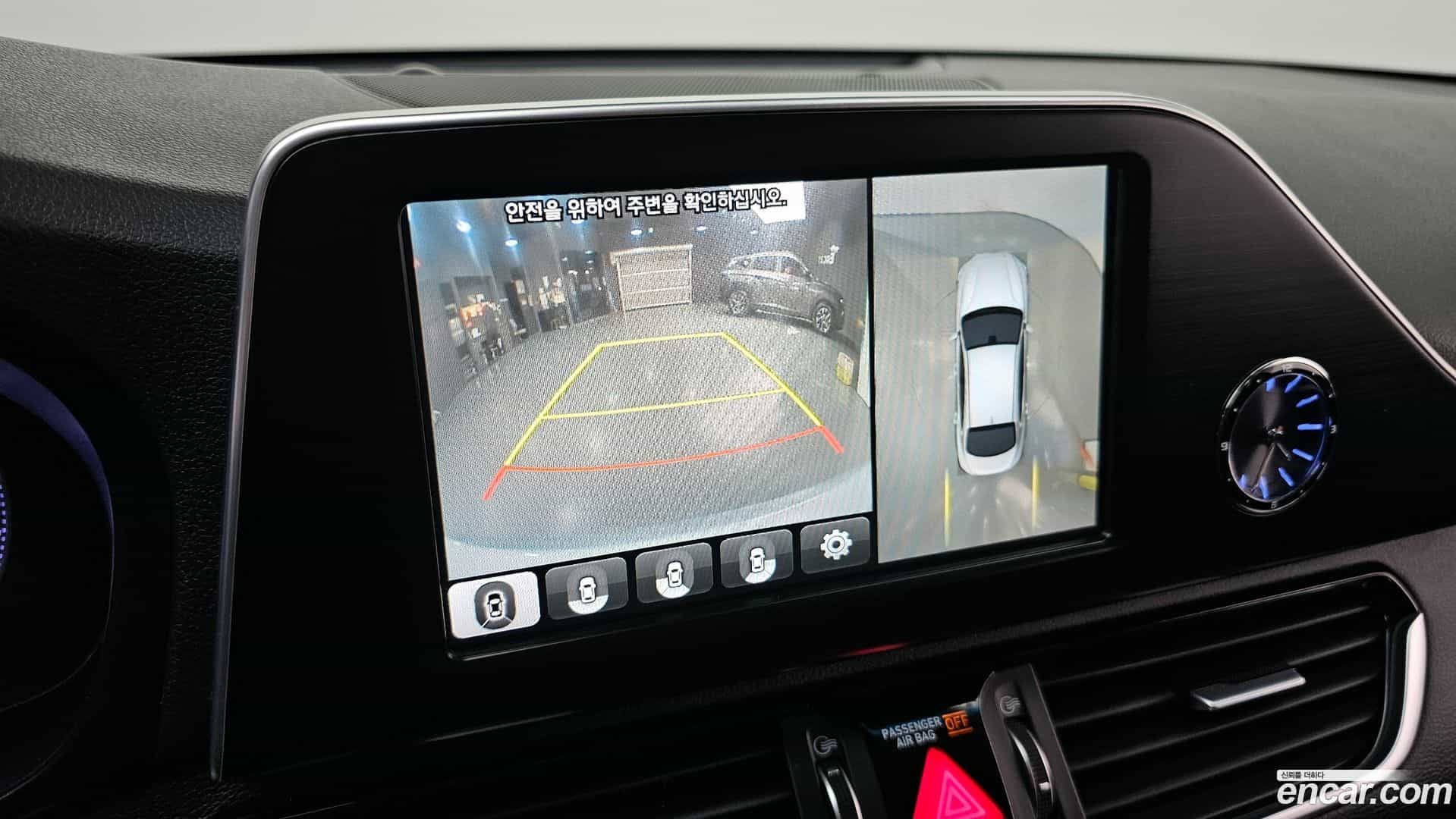 Grandeur Hyundai 2018.7-OPTION-019