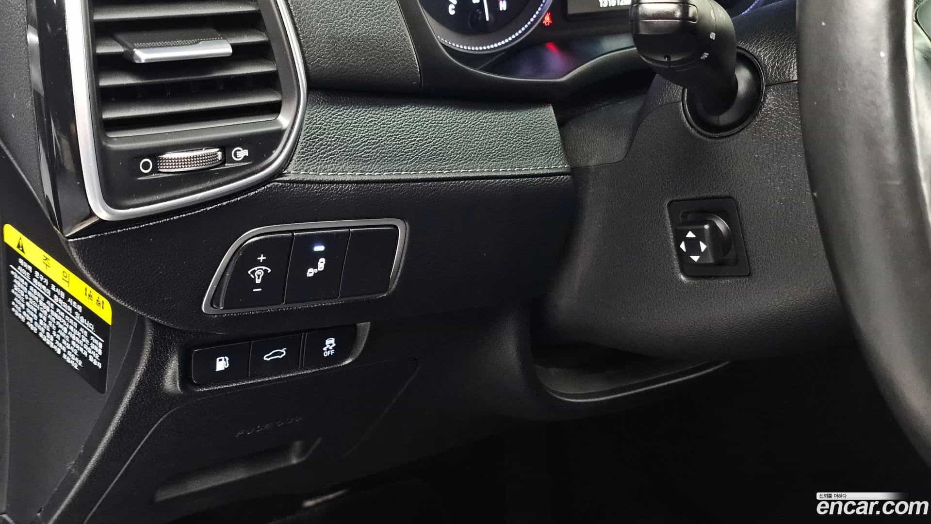 Grandeur Hyundai 2018.7-OPTION-020