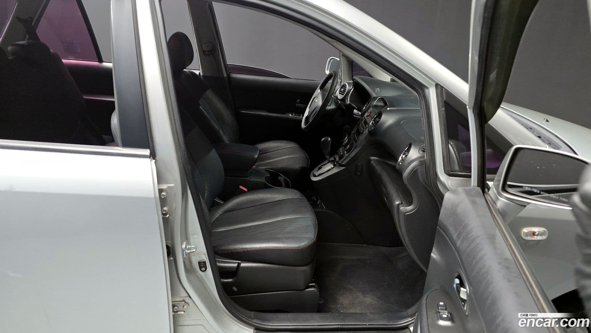 Main__Slider__Photo:Carens Kia 2011.7-10