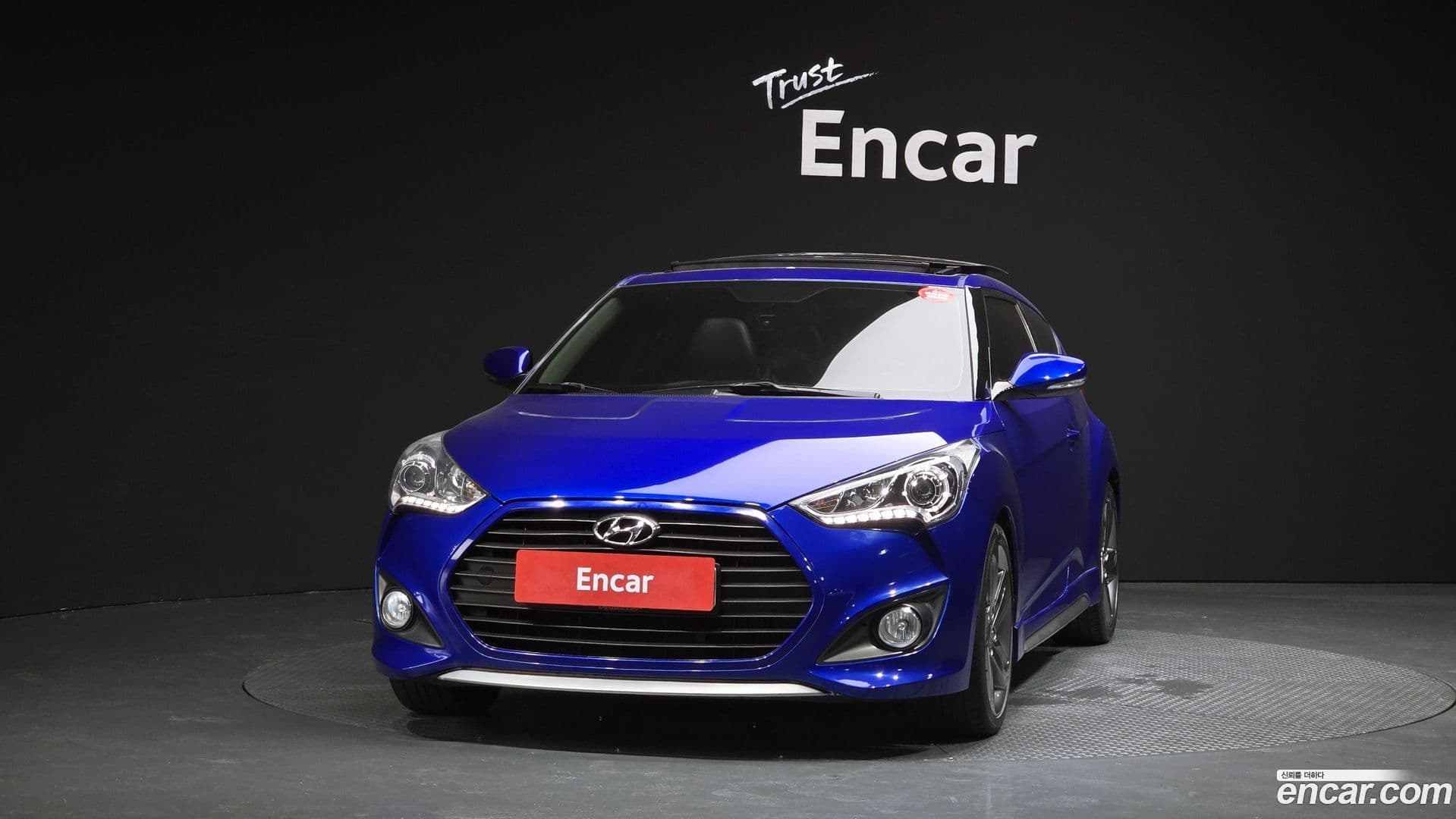 Main__Slider__Photo:Veloster Hyundai 2012.11-2