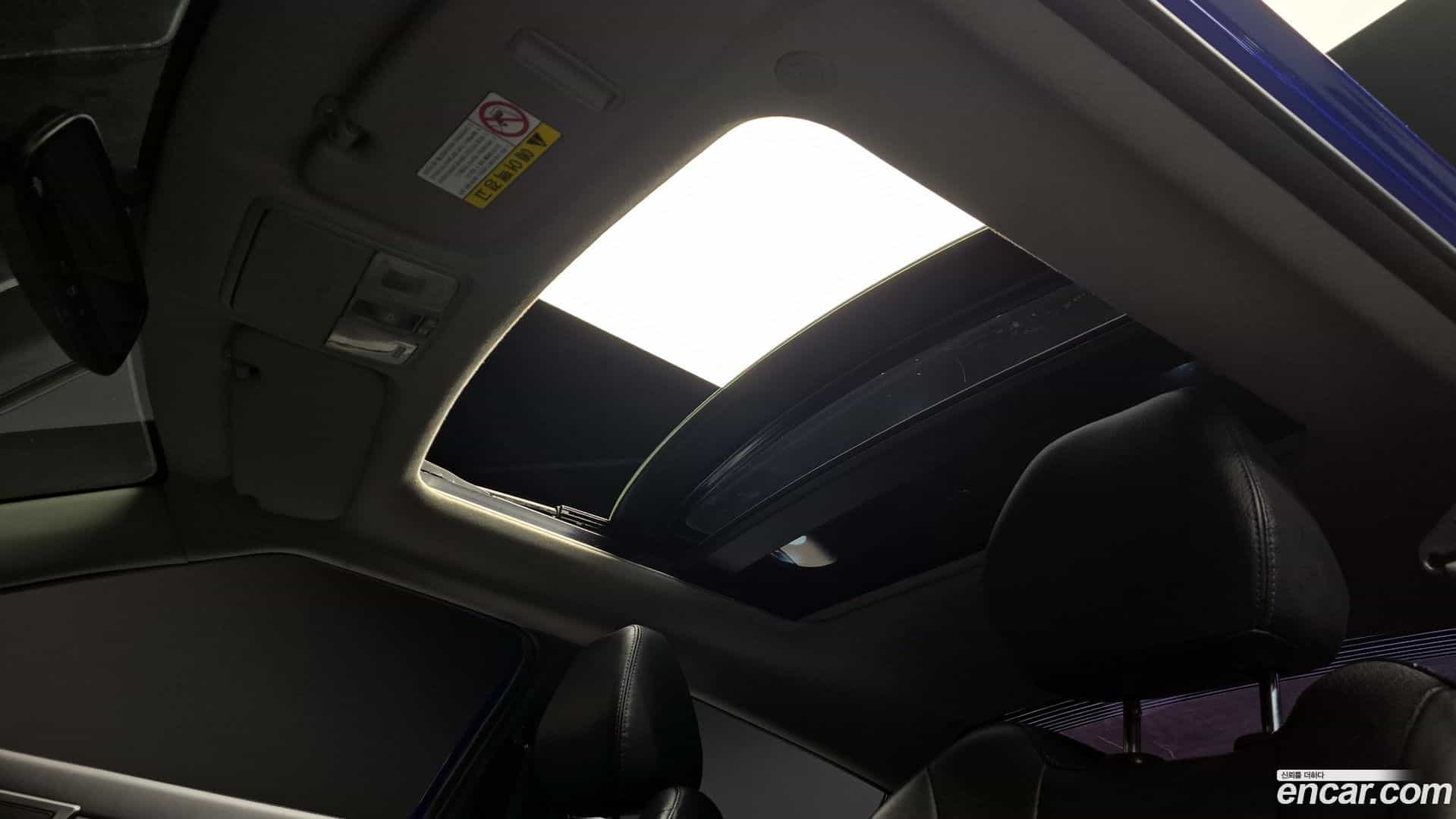 Veloster Hyundai 2012.11-OPTION-024