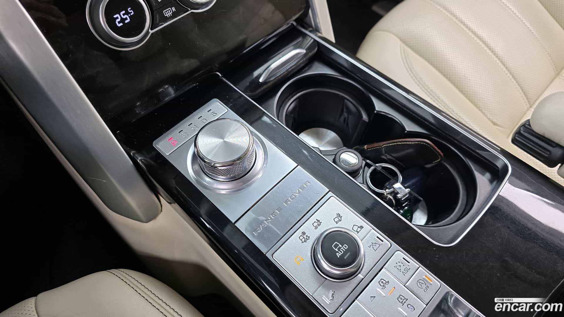 Range Rover Land Rover 2014.11-INNER-009