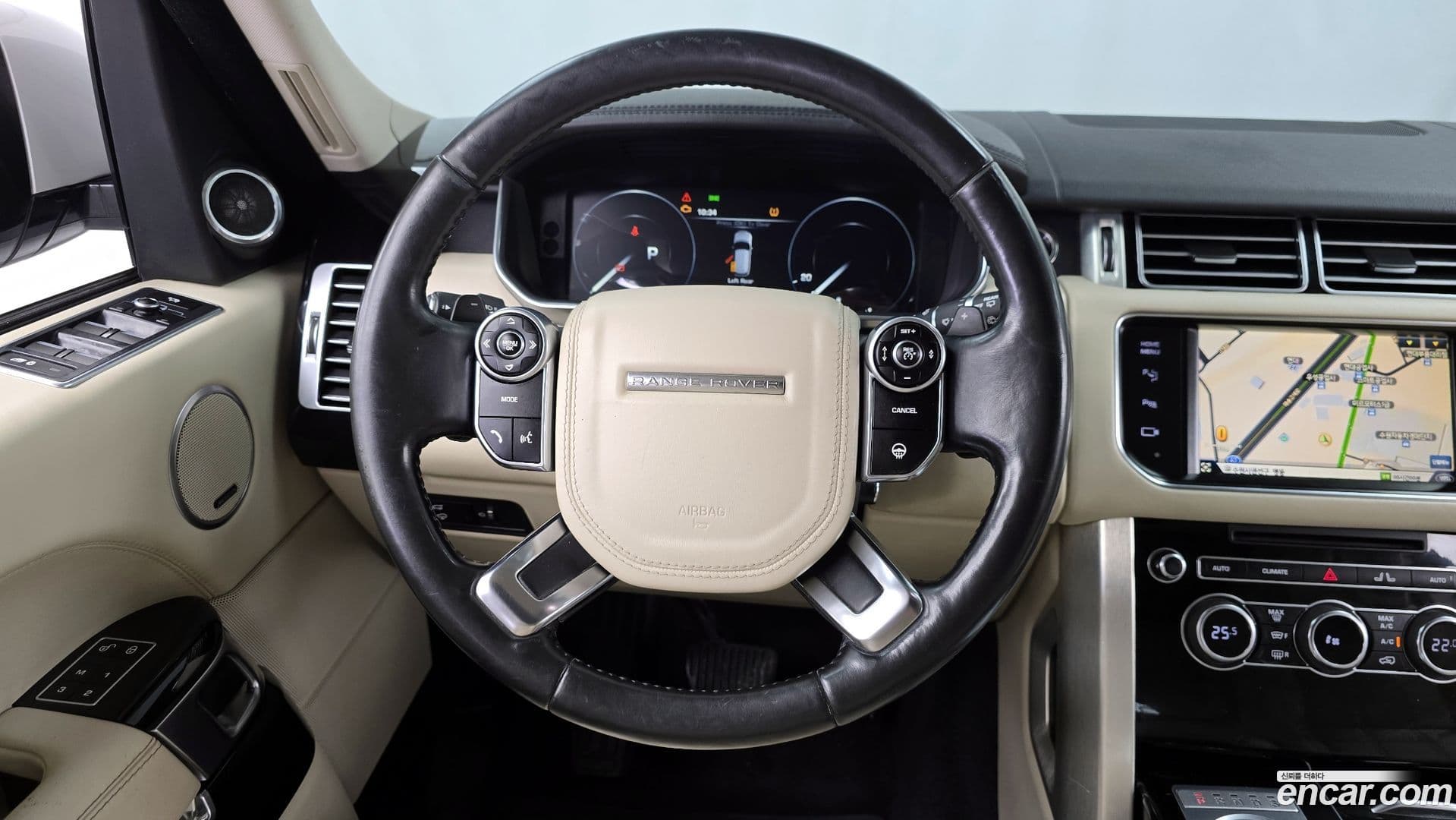 Main__Slider__Photo:Range Rover Land Rover 2014.11-12