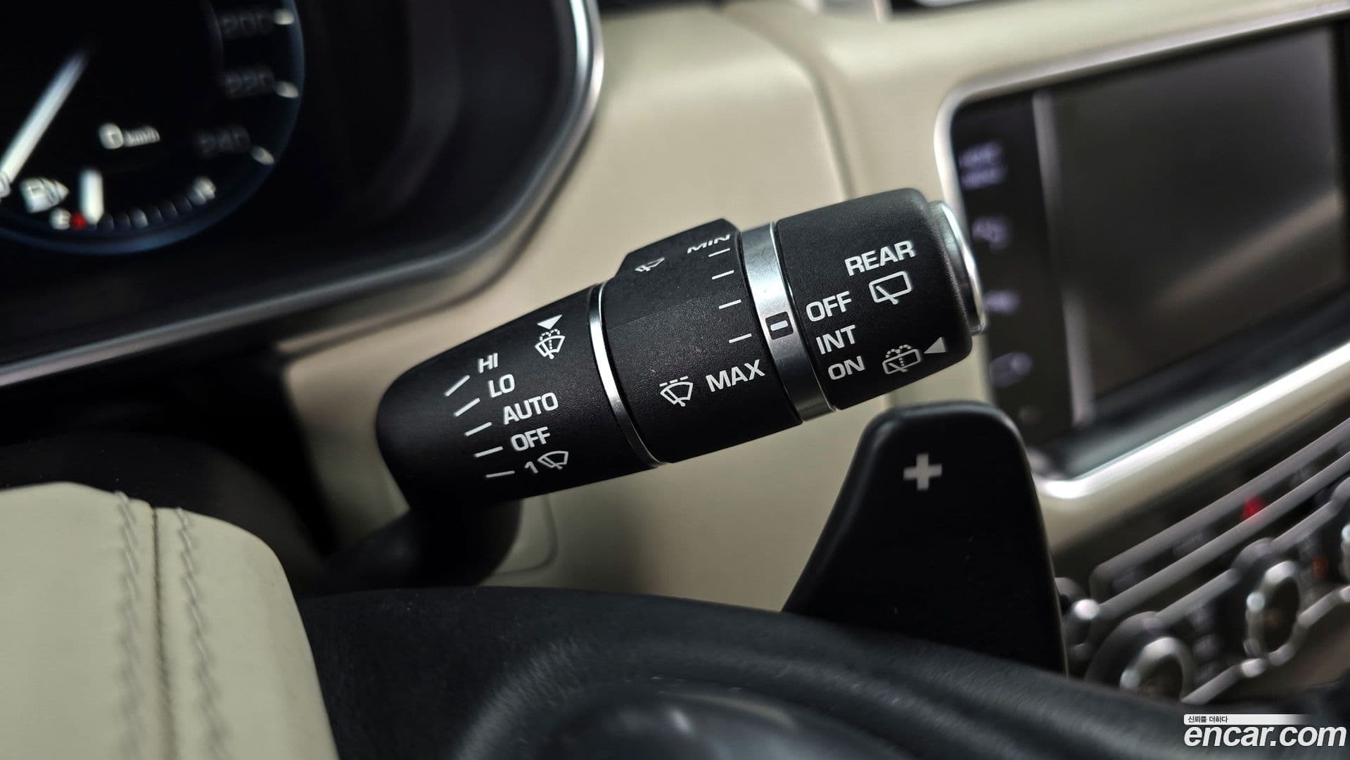 Main__Slider__Photo:Range Rover Land Rover 2014.11-13