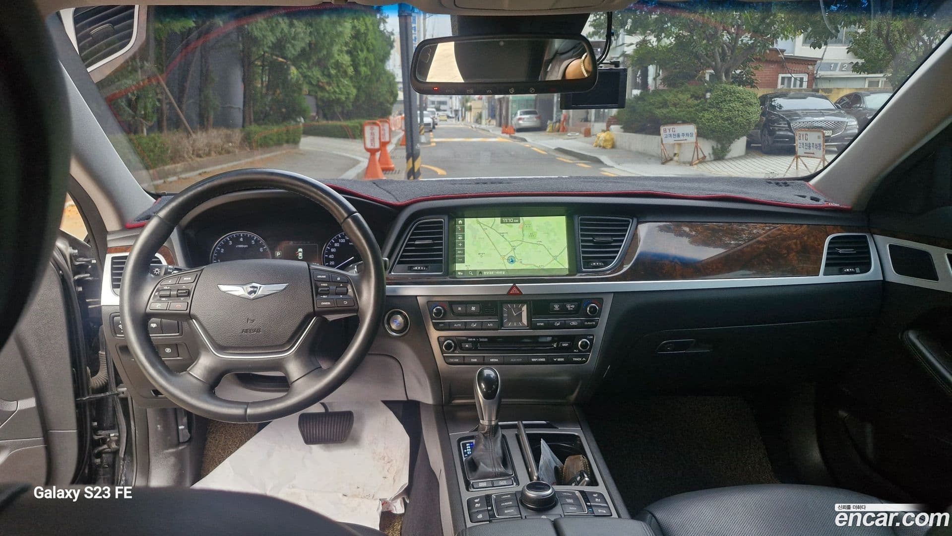 Main__Slider__Photo:Genesis Hyundai 2014.9-9