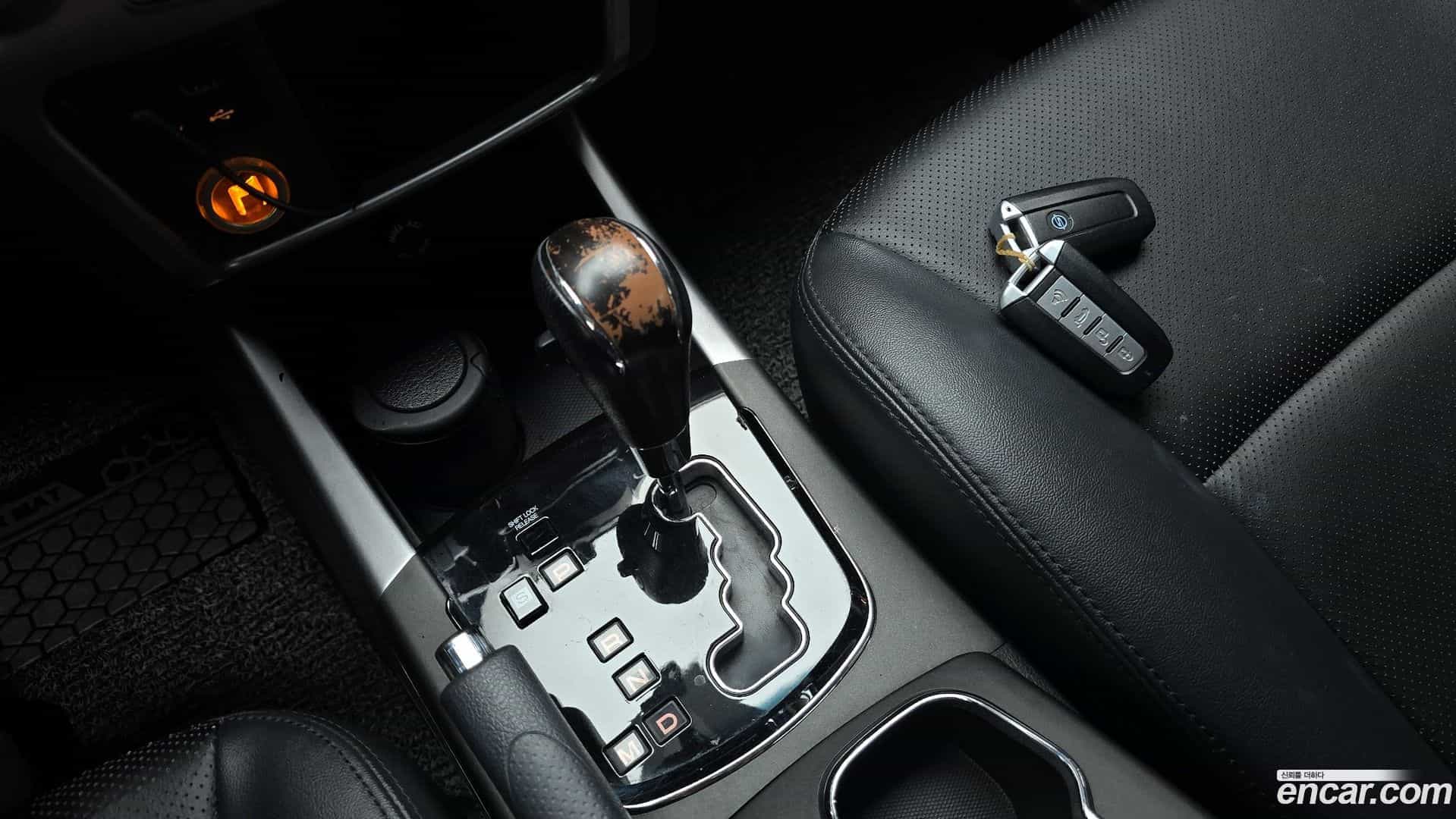 KORANDO KG_Mobility_Ssangyong 2014.5-INNER-009