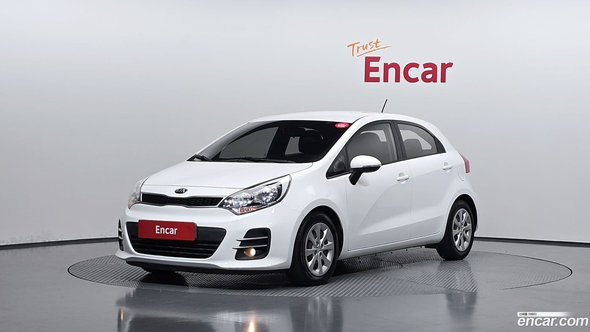 Main__Slider__Photo:pride Kia 2015.5-0