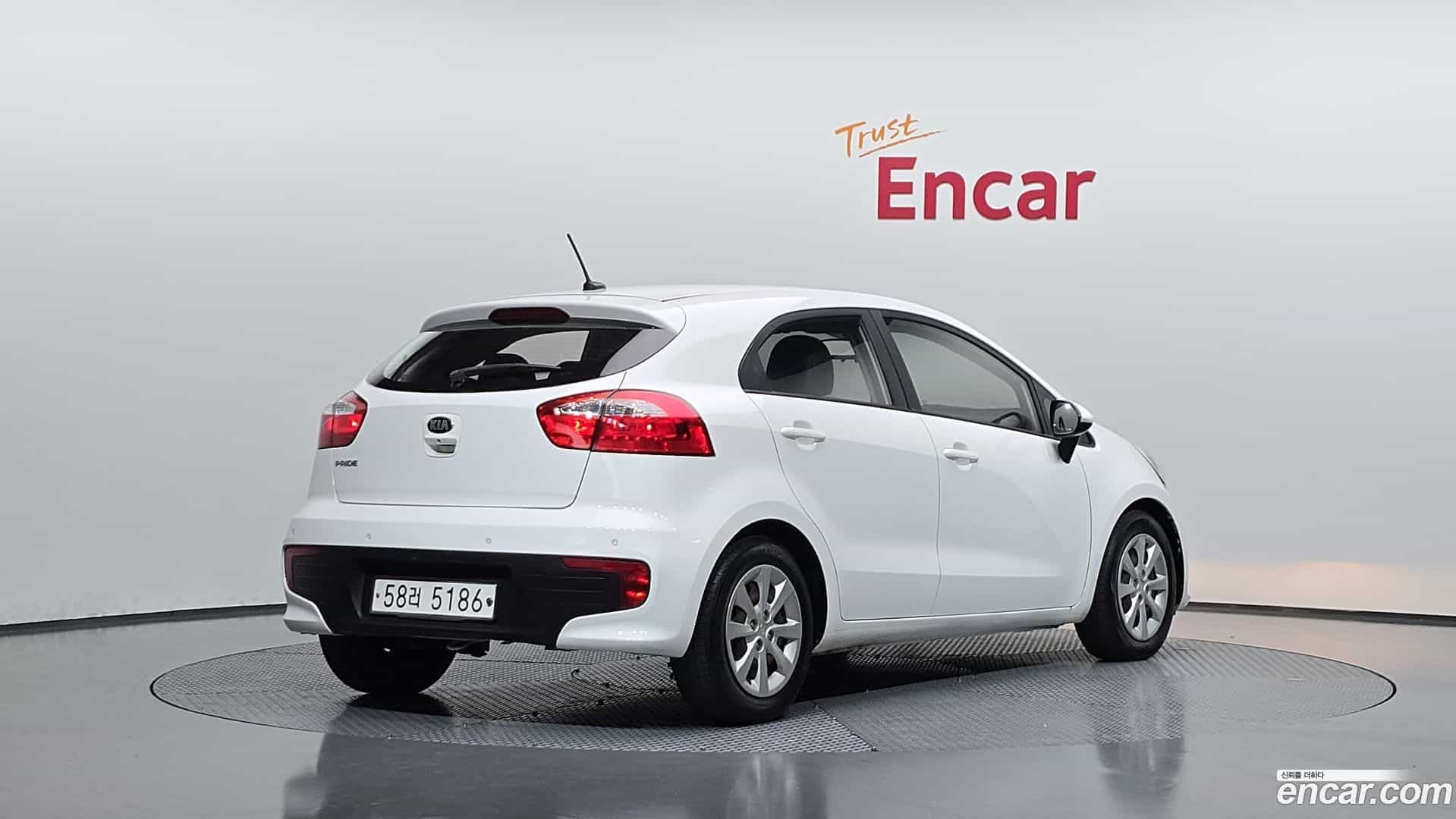 pride Kia 2015.5-OUTER-002