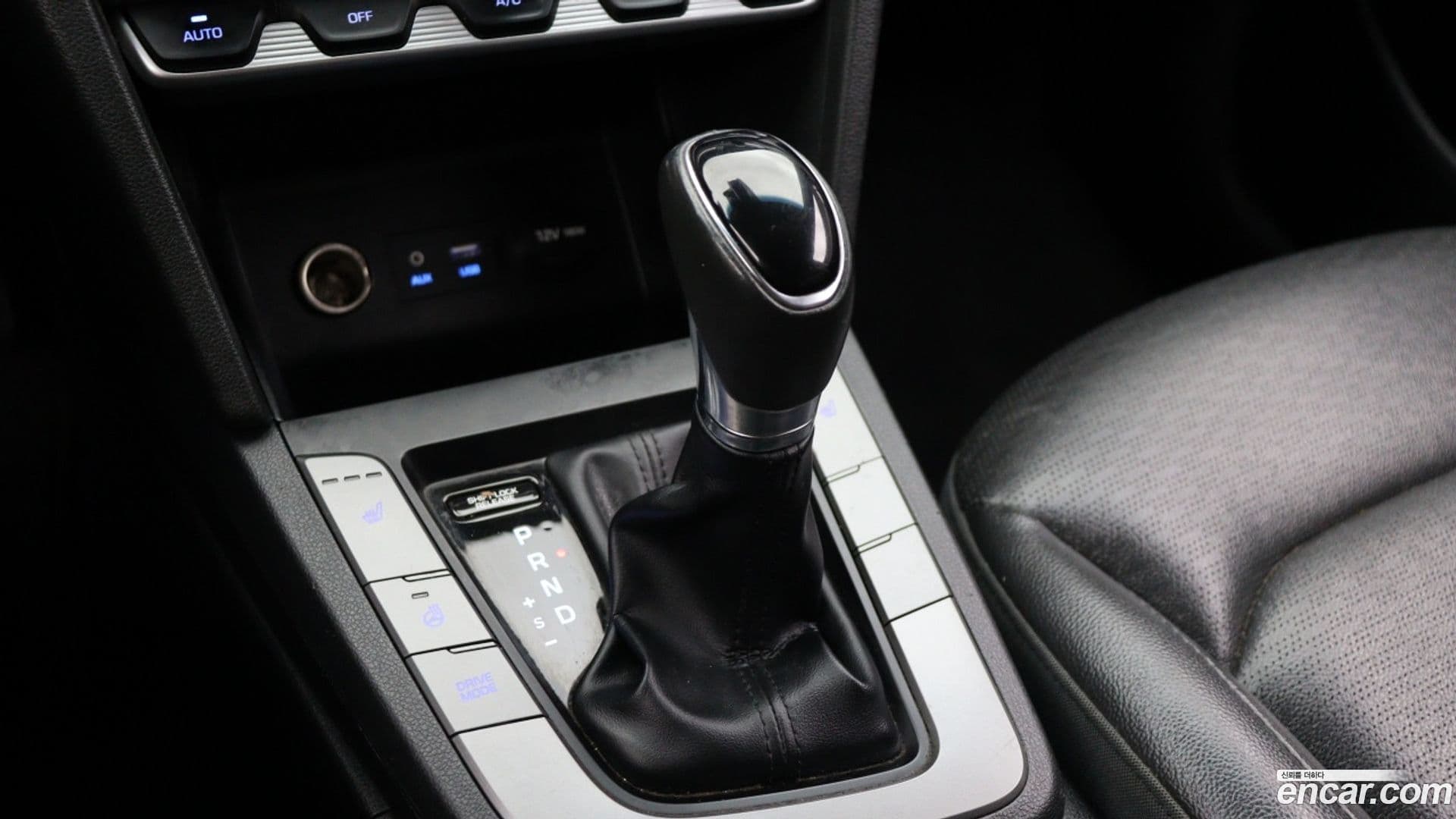 Main__Slider__Photo:AVANTE Hyundai 2018.9-11