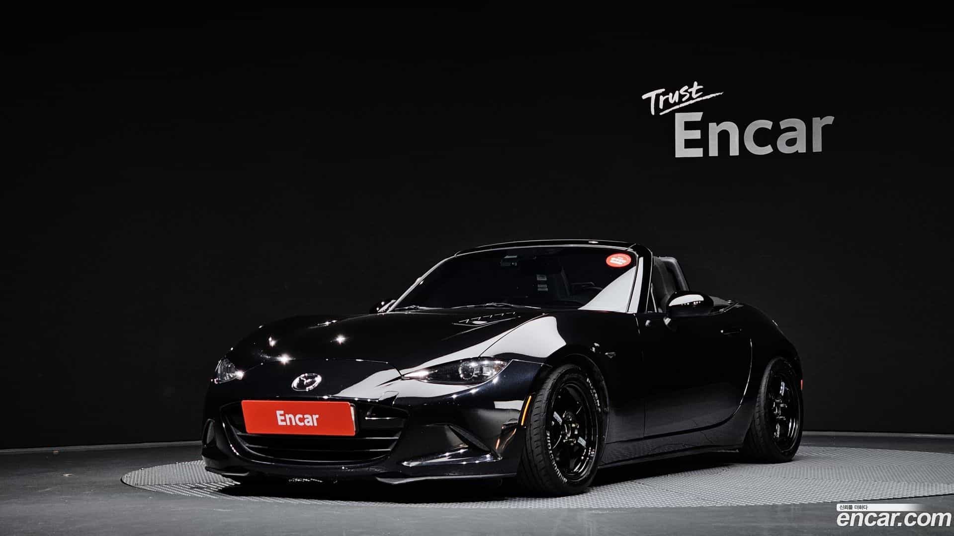 MX-5 Miata Mazda 2019.11-OUTER-001