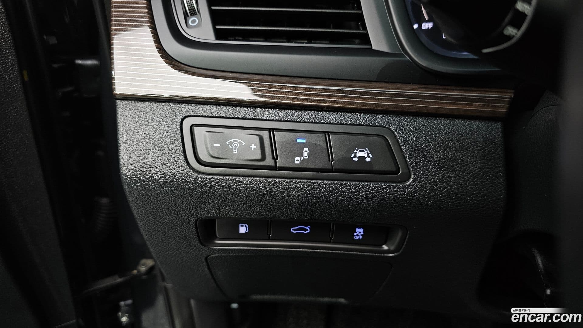 Main__Slider__Photo:Sonata Hyundai 2018.10-13