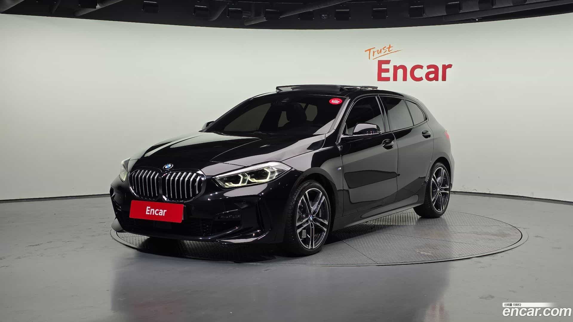 1-Series BMW 2024.6-OUTER-001