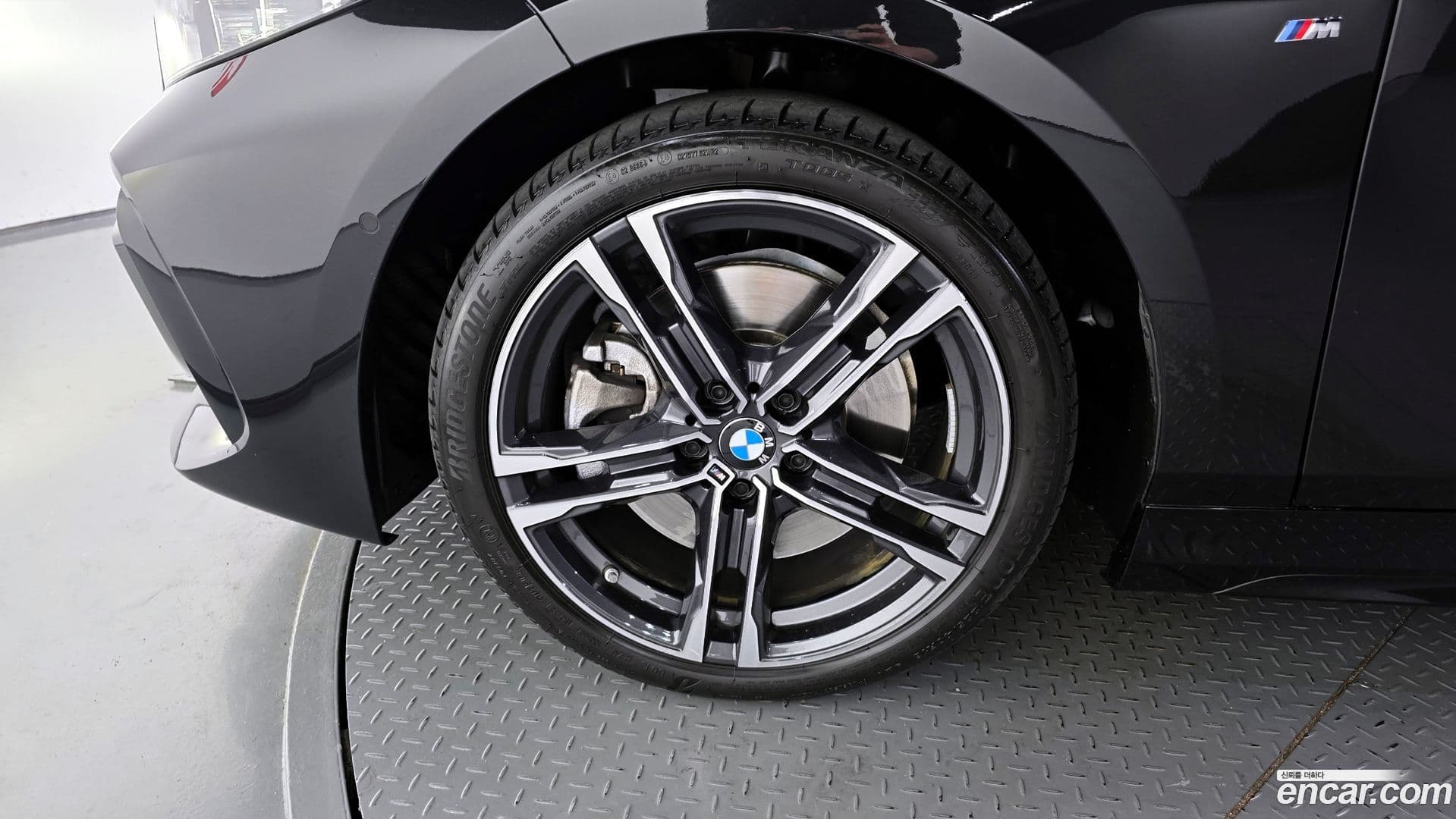 Main__Slider__Photo:1-Series BMW 2024.6-4